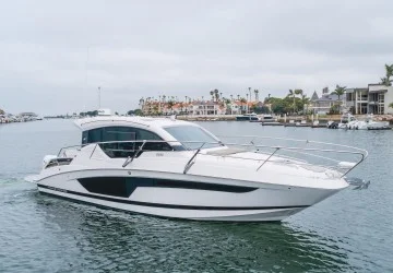 35' Four Winns 2019