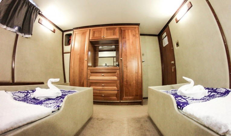 88 Torpoint Steel Boats 