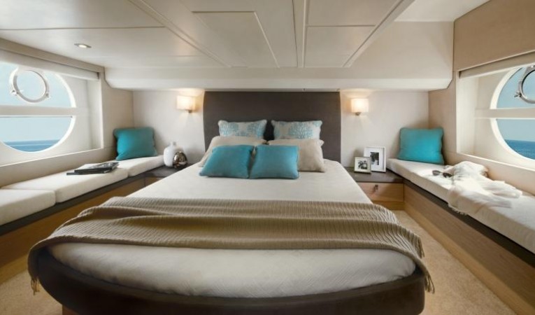 50 Beneteau Full Beam Master