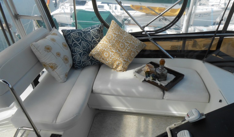 32 Carver Cockpit View