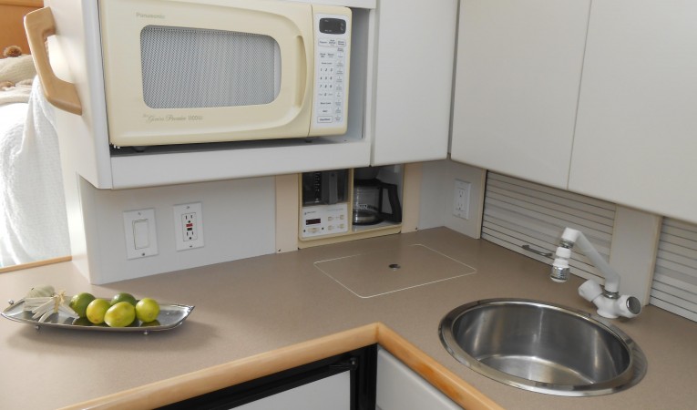 32 Carver Galley View