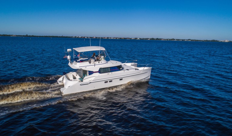 37 Fountaine Pajot 