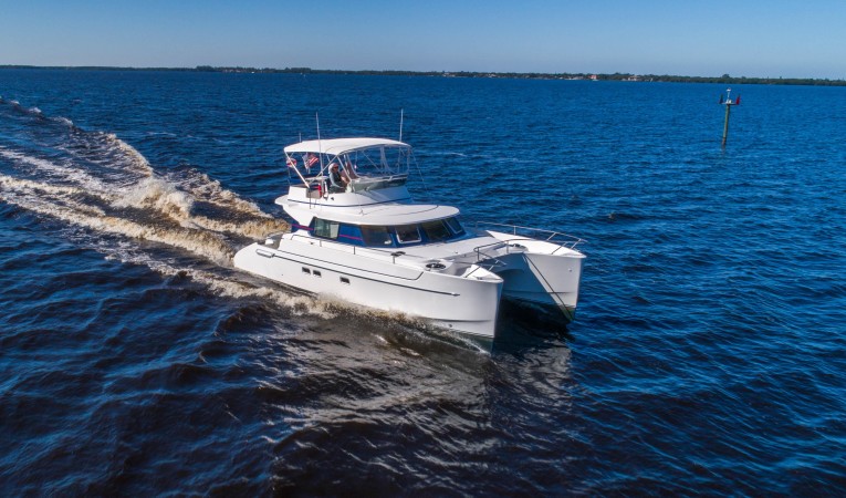 37 Fountaine Pajot 