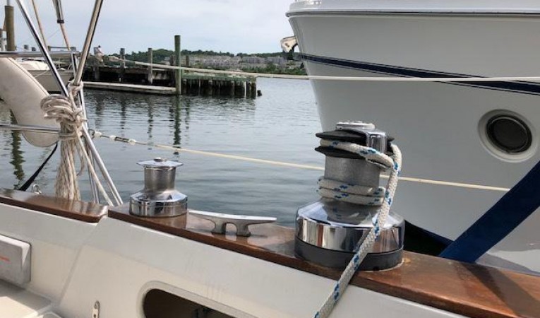 38 Sabre Port side cockpit winches