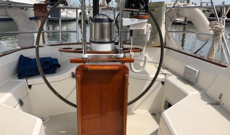 38 Sabre Folding cockpit table