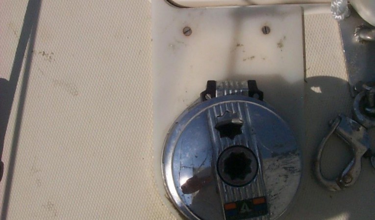 38 Sabre Manual anchor windlass