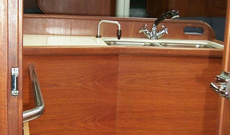 38 Sabre Looking towards the front from the aft cabin