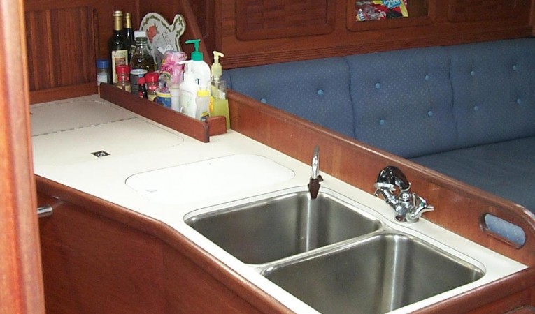 38 Sabre Galley with double sinks and generous counter space
