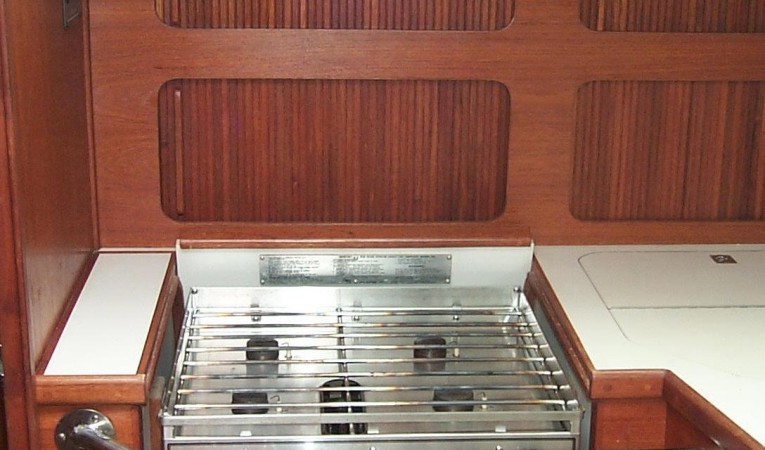 38 Sabre Four burner stove with oven