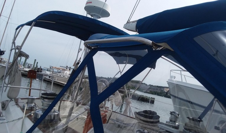 38 Sabre Dodger with handrails on both sides of the boat