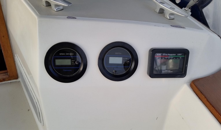 38 Sabre Depth and speed on the starboard bulkhead