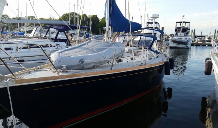 38 Sabre "Paddington" ready to cruise