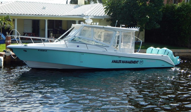 35 Everglades Side Profile