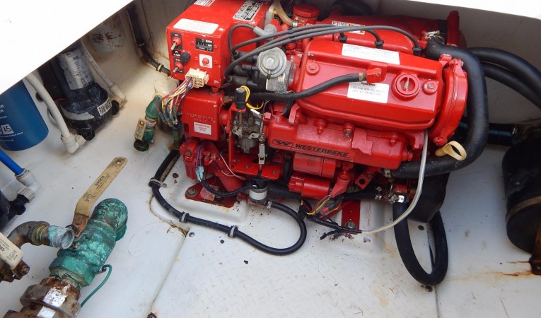 35 Everglades Westerbeke Generator