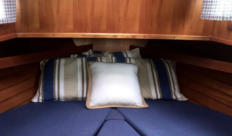 36 Island Gypsy Forward Berth