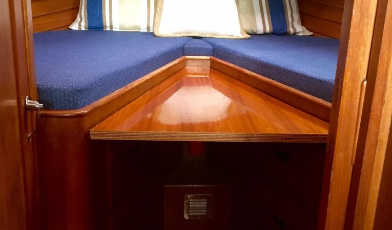 36 Island Gypsy Forward Berth