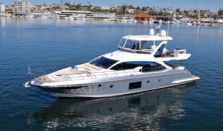 66 Azimut 