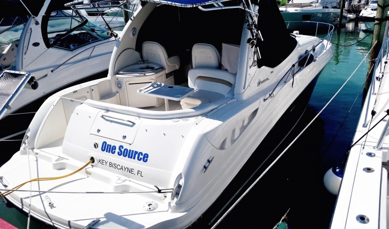 34 Sea Ray Starboard View