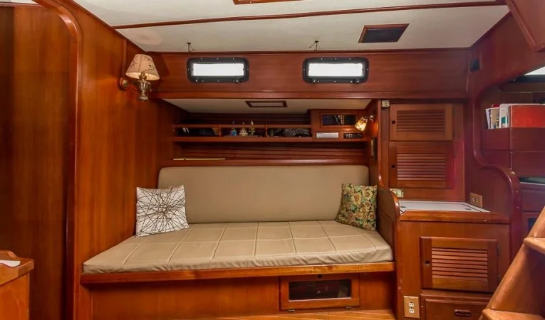 55 Custom Bruce Roberts / Port Sette