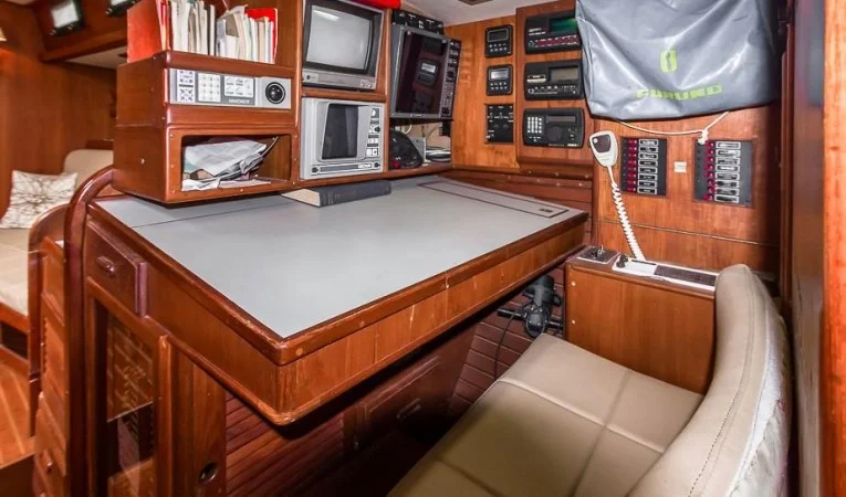 55 Custom Bruce Roberts / Nav Station