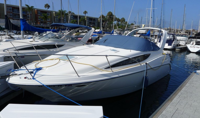 28 Bayliner 