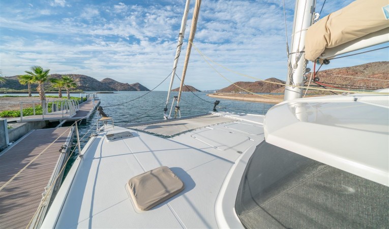 44 Fountaine Pajot 