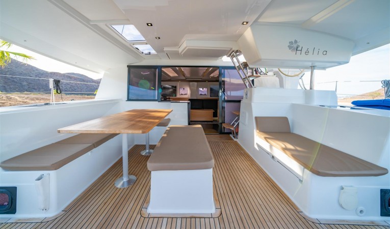 44 Fountaine Pajot 