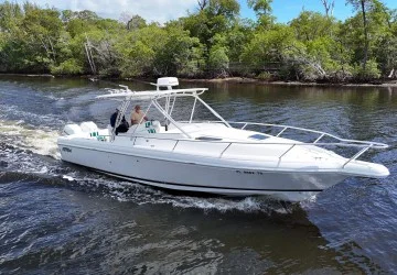 34' Intrepid 2004
