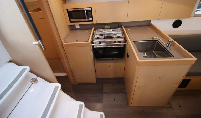 38 Beneteau Galley