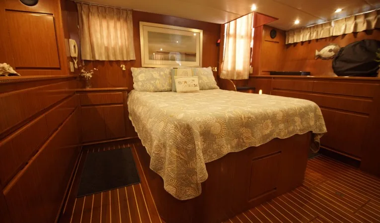 60 Novatec Master Stateroom