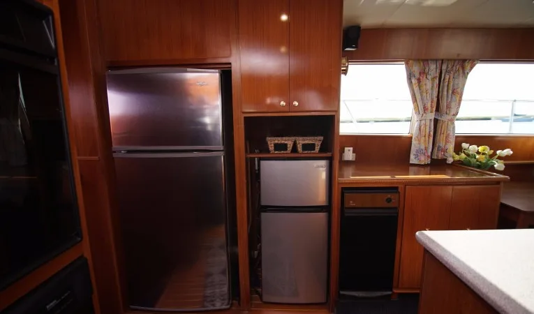60 Novatec Galley (3)