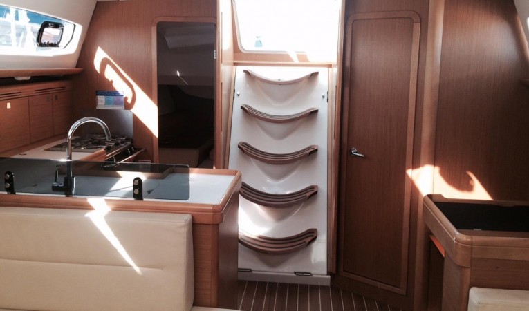 42 Jeanneau Looking Aft