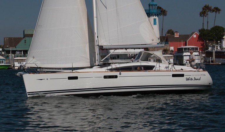 42 Jeanneau 