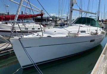 36' Beneteau 2001