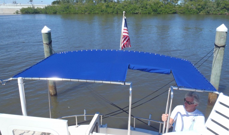 32 Nordic Tugs Aft deck awning