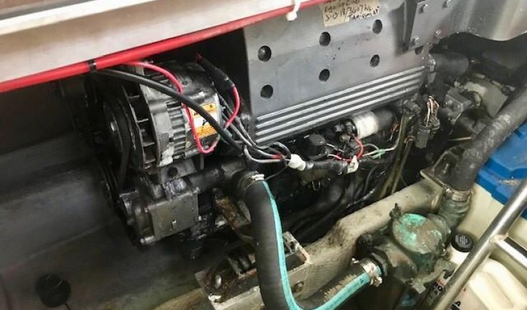 39 Mainship Engine Room