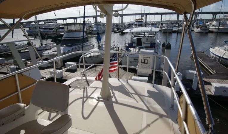 42 Fox Island flybridge looking aft