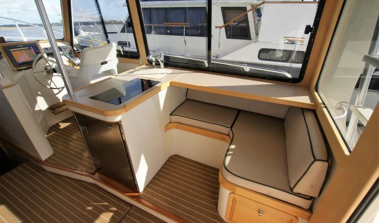 42 Fox Island additional counter top