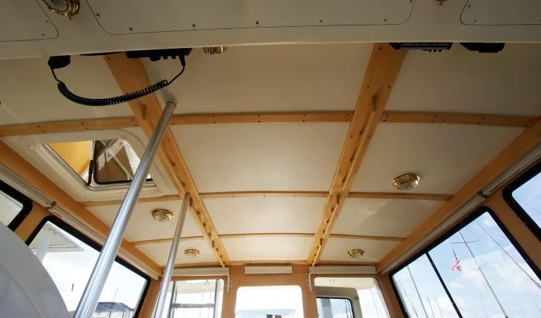 42 Fox Island salon overhead detail