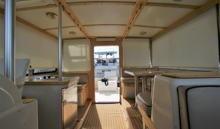 42 Fox Island full salon shades