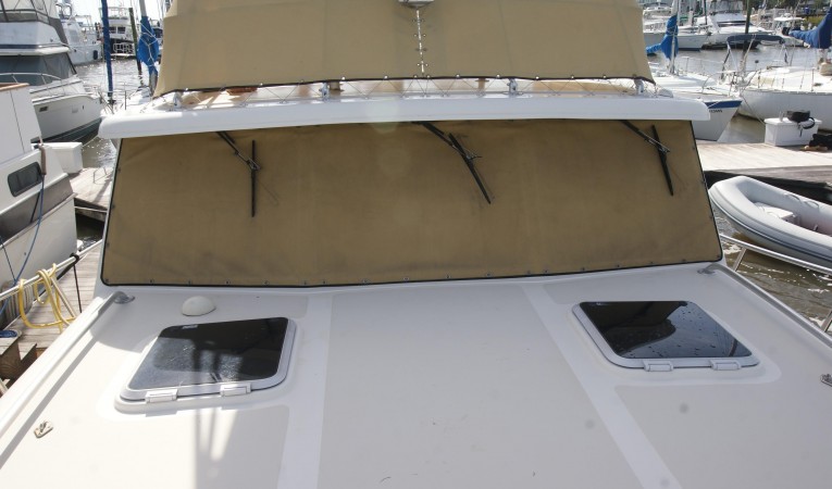 42 Fox Island windshield cover