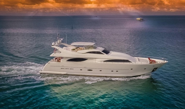 94 Ferretti Yachts 