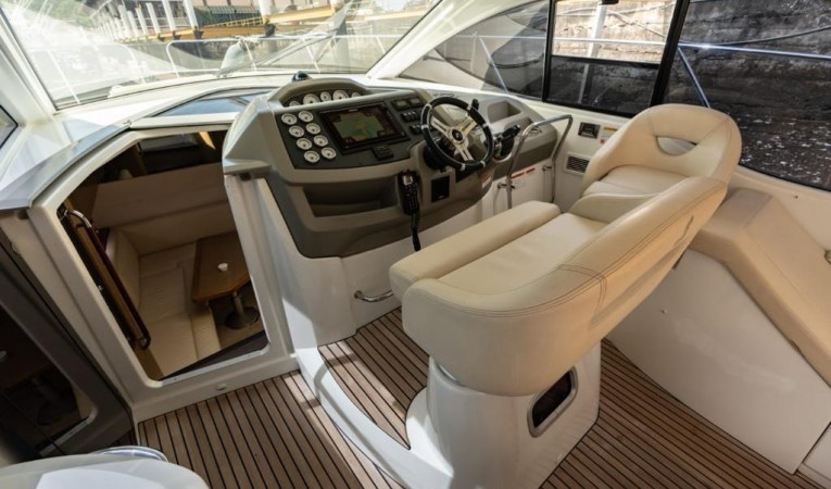 38 Beneteau 
