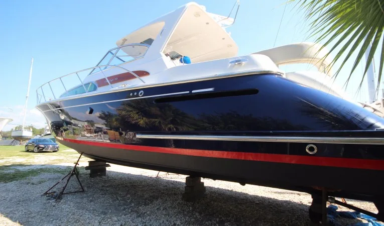 43 Chris-Craft Out of Water 1