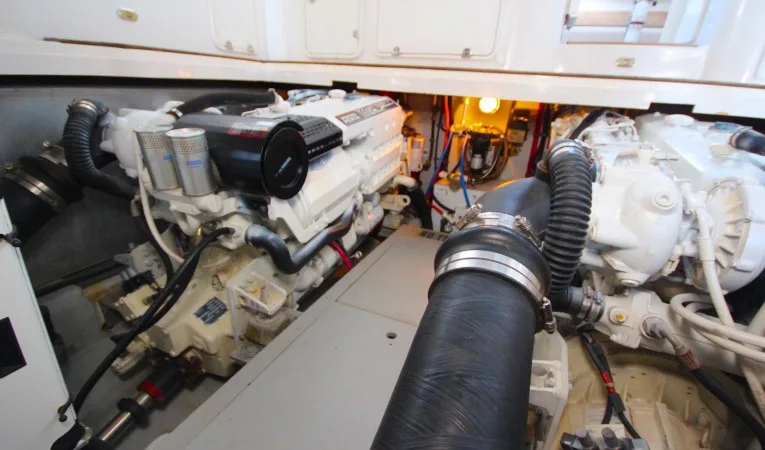 43 Chris-Craft Engine Room 2