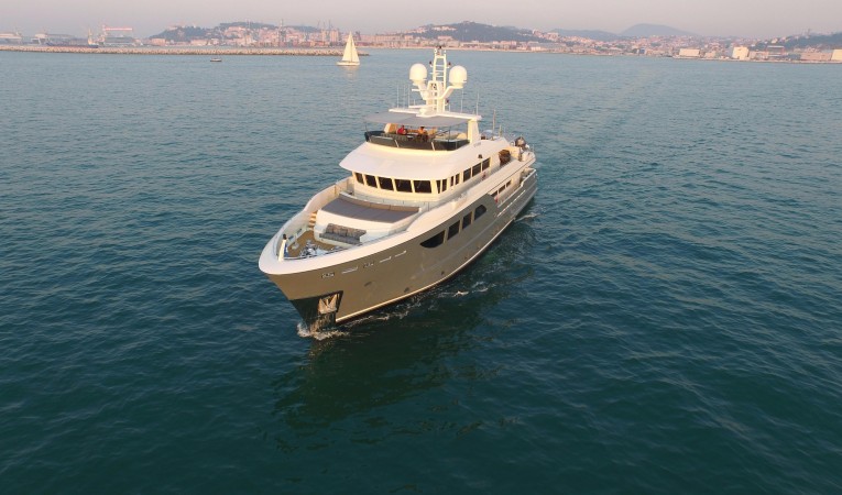 107 Cantiere delle Marche Sistership "Storm"