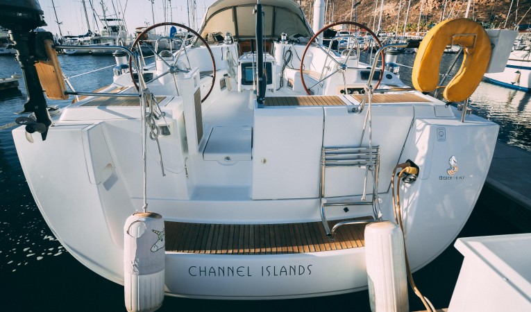 49 Beneteau 