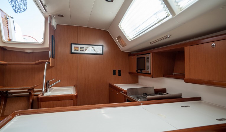 49 Beneteau 