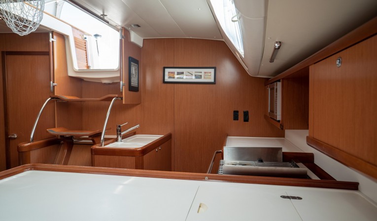 49 Beneteau 