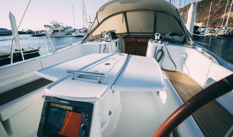 49 Beneteau 